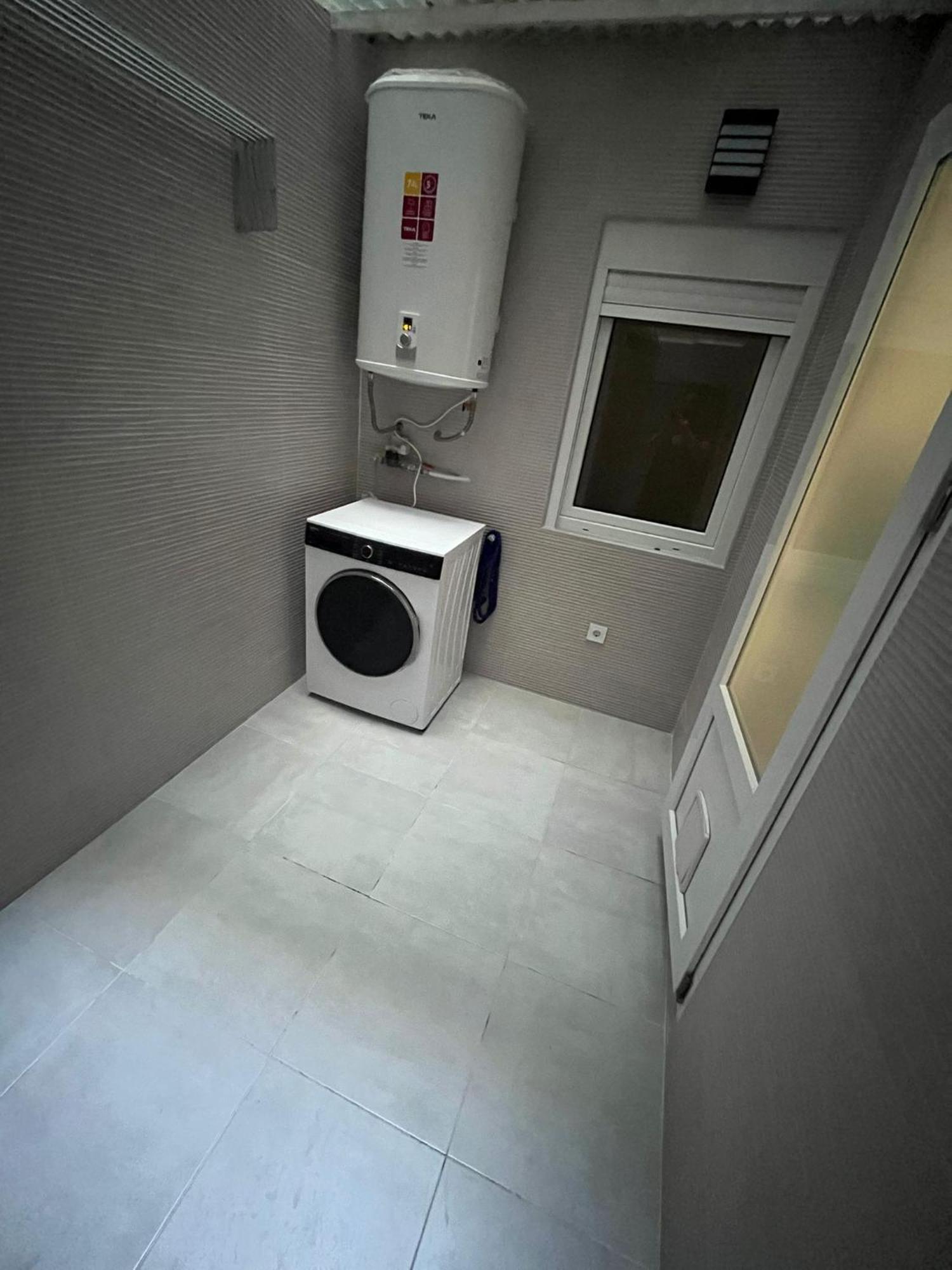 Alexa Suite Alicante Eksteriør bilde